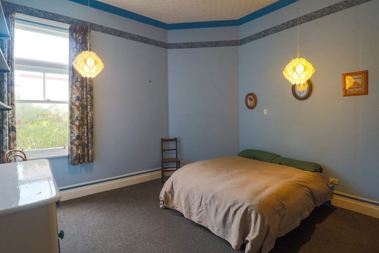 Photo of property in 18 Tomahawk Road, Andersons Bay, Dunedin, 9013