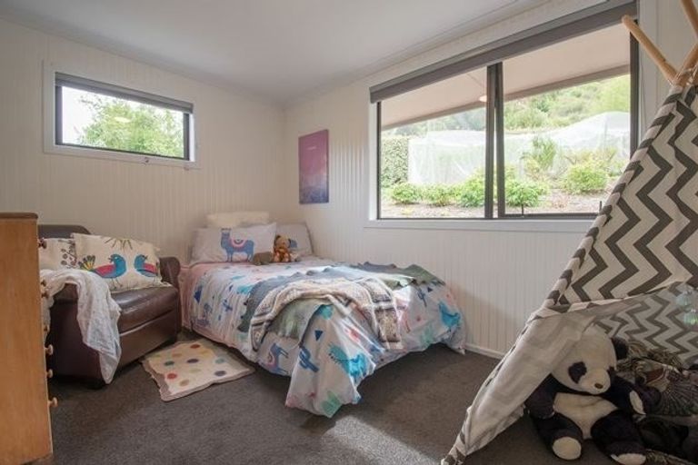 Photo of property in 244 Ripponvale Road, Cromwell, 9384