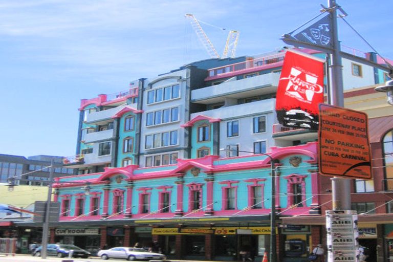 Photo of property in Courtenay Apartments, 606/120 Courtenay Place, Te Aro, Wellington, 6011