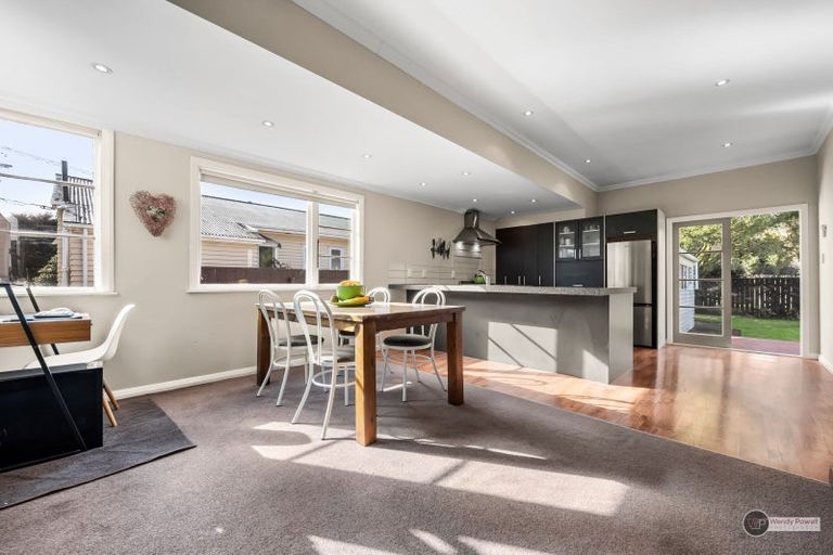 Photo of property in 14 Raymond Terrace, Fairfield, Lower Hutt, 5011