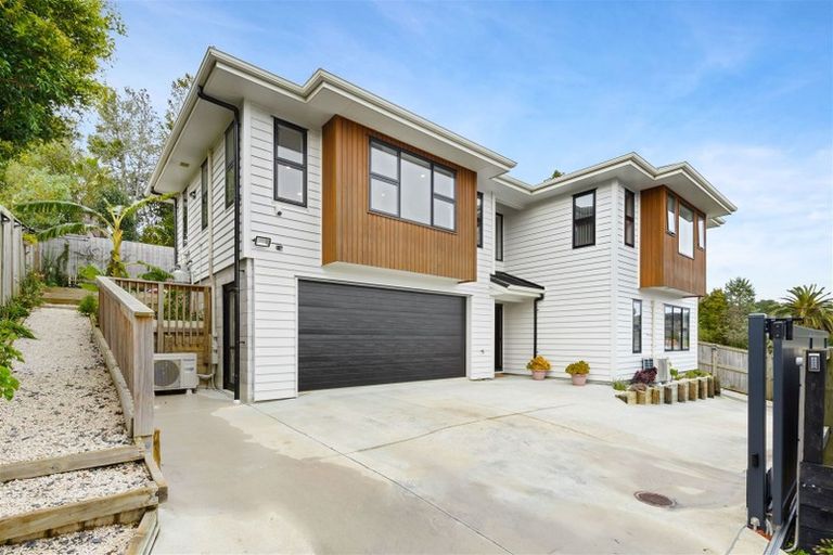 Photo of property in 206c Henderson Valley Road, Henderson, Auckland, 0612