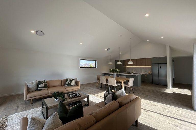 Photo of property in 19 Walton Way, Lower Shotover, 9304