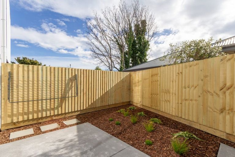 Photo of property in 4/15 Cargill Place, Richmond, Christchurch, 8013