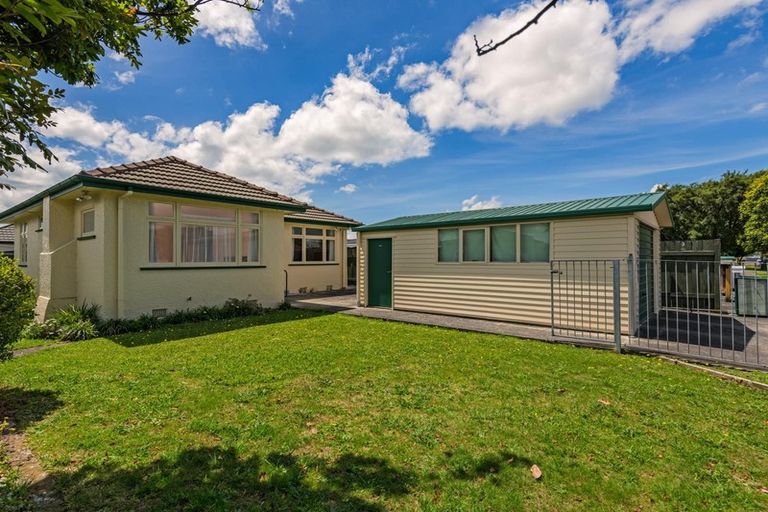 Photo of property in 21 Rata Street, Roslyn, Palmerston North, 4414