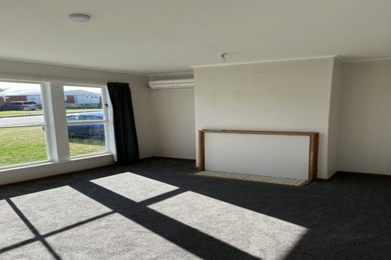 Photo of property in 27-29 Niagara Street, Waitangirua, Porirua, 5024