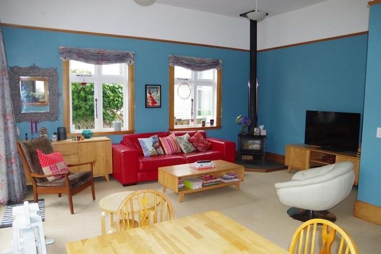 Photo of property in 35 Coolidge Street, Brooklyn, Wellington, 6021