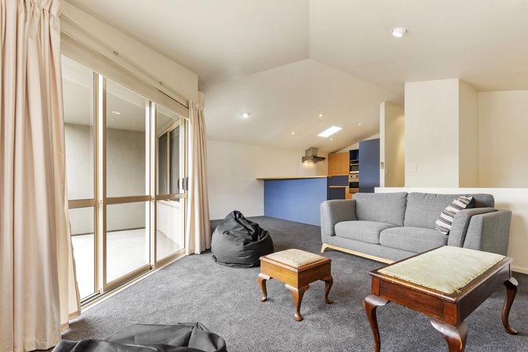 Photo of property in 6/20 Ruakiwi Road, Hamilton Lake, Hamilton, 3204