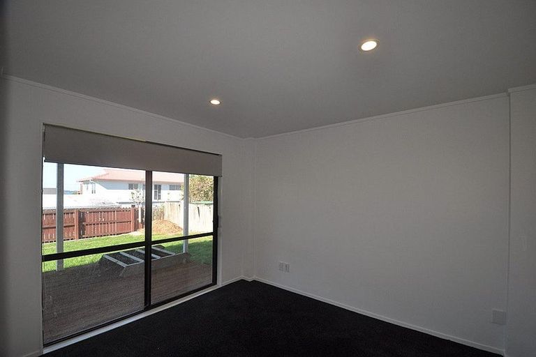 Photo of property in 8 Awatere Place, Snells Beach, 0920