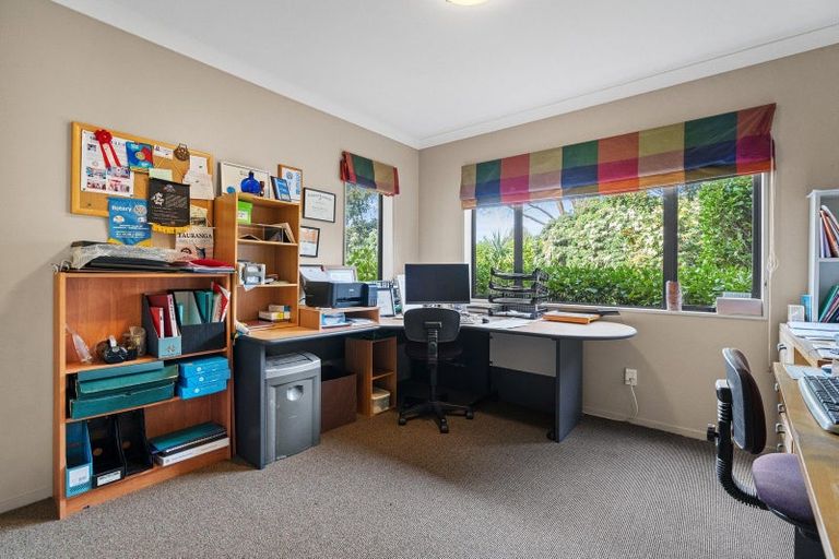 Photo of property in 24 Montana Drive, Pyes Pa, Tauranga, 3112