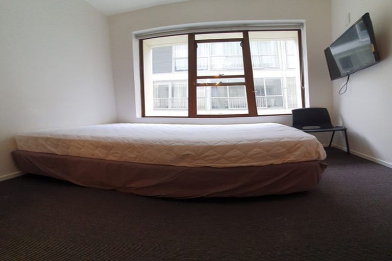 Photo of property in Orange Apartments/victoria Centr, 305/169 The Terrace, Wellington Central, Wellington, 6011