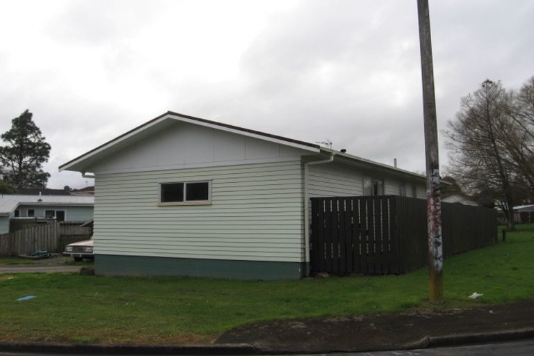 Photo of property in 26 Sheralee Place, Red Hill, Papakura, 2110