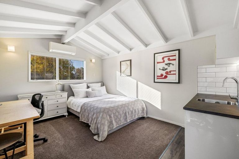 Photo of property in 36 Stapletons Road, Richmond, Christchurch, 8013