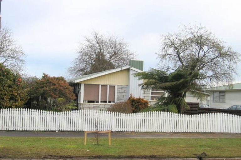 Photo of property in 5 Lugton Street, Nawton, Hamilton, 3200