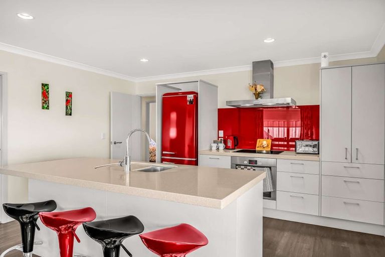 Photo of property in 2/3 Retallick Way, Amberley, 7410