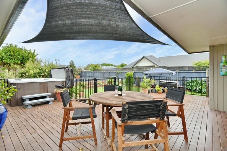 Photo of property in 20a Victoria Street, Rangiora, 7400
