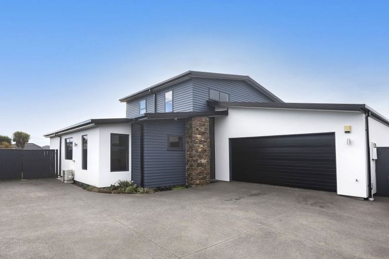 Photo of property in 6 Kilkivan Lane, Broomfield, Christchurch, 8042