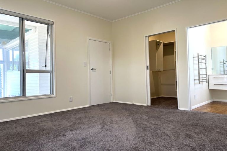 Photo of property in 56 Hautana Street, Woburn, Lower Hutt, 5010