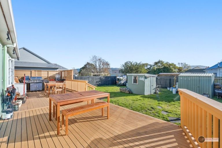Photo of property in 109 Waddington Drive, Naenae, Lower Hutt, 5011