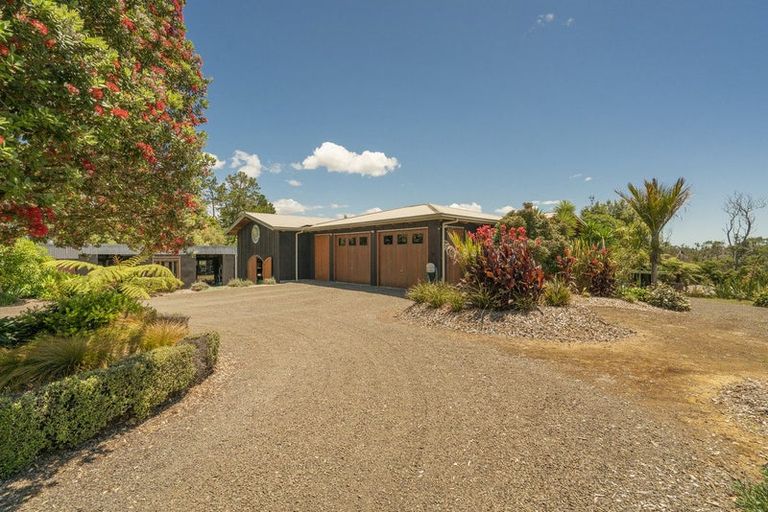 Photo of property in 92 Comers Road, Kaimarama, Whitianga, 3591