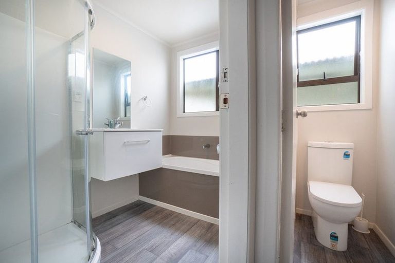 Photo of property in 24 Drake Street, Awapuni, Palmerston North, 4412