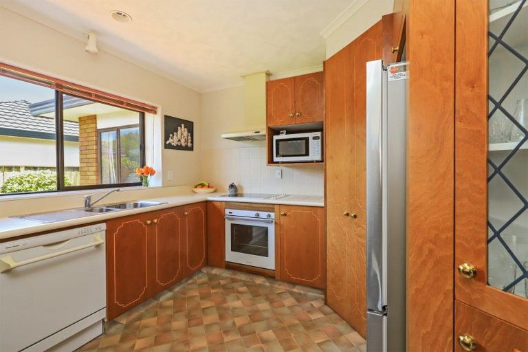 Photo of property in 8a Wilton Row, Taradale, Napier, 4112