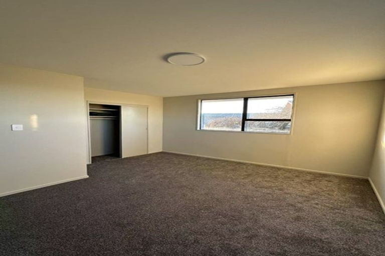 Photo of property in 12 Juniper Place, Burnside, Christchurch, 8053