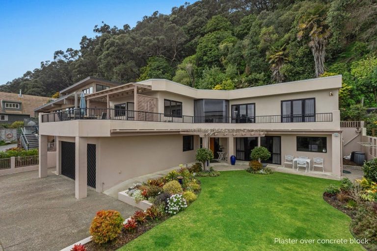 Photo of property in 21b West End Road, Ohope, 3121