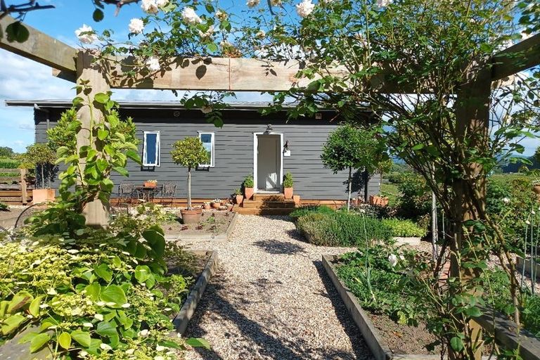 Photo of property in 165 Dalbeth Road, Hamurana, Rotorua, 3072