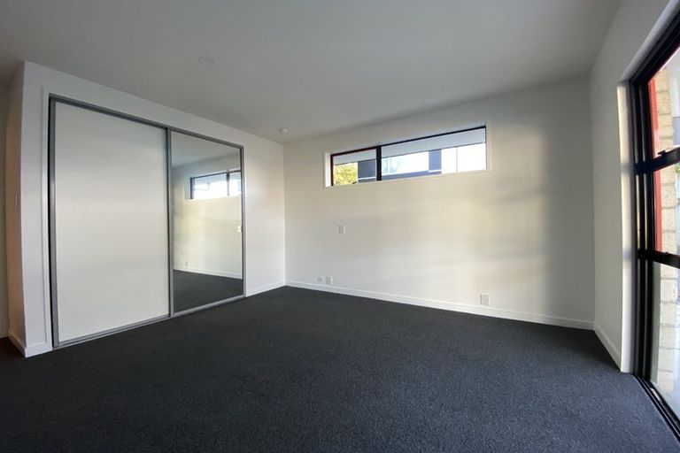 Photo of property in 3/28 Oxley Avenue, St Albans, Christchurch, 8014