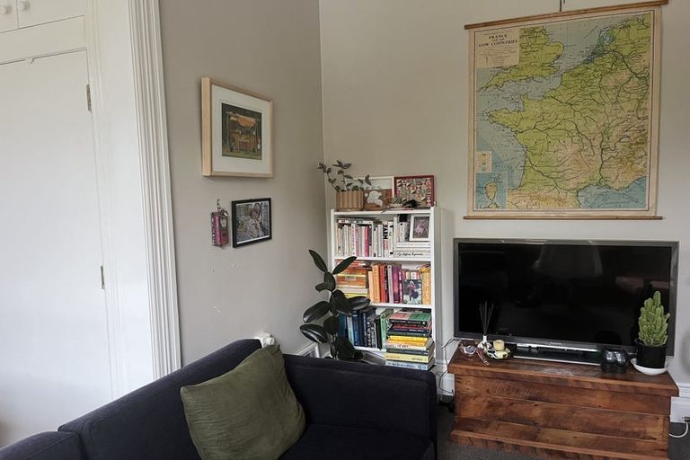 Photo of property in 3/27 Grass Street, Roseneath, Wellington, 6011