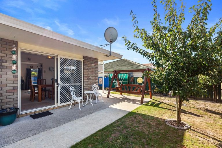 Photo of property in 19 Reef Avenue, Papamoa Beach, Papamoa, 3118