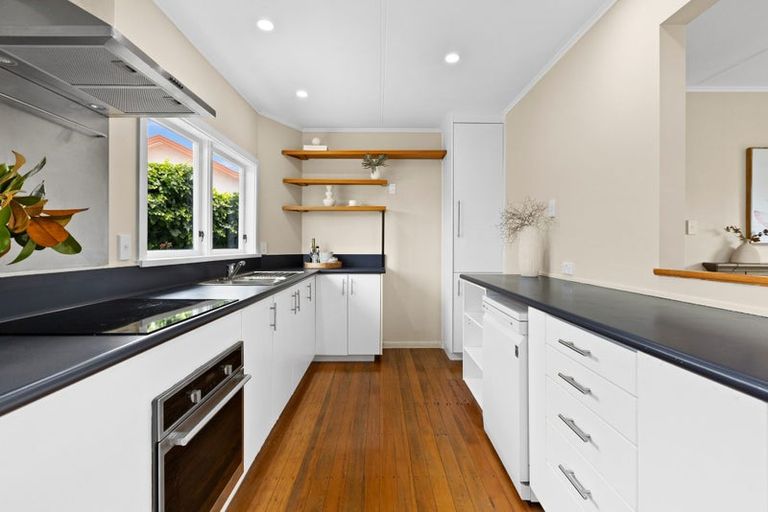 Photo of property in 1/68 Guppy Road, Greenmeadows, Napier, 4112