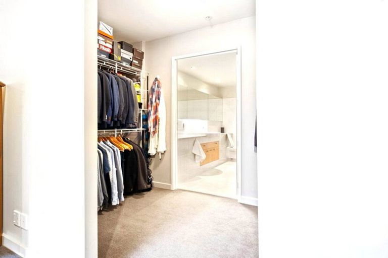 Photo of property in Kate Sheppard Apartments, 3i/42 Molesworth Street, Thorndon, Wellington, 6011