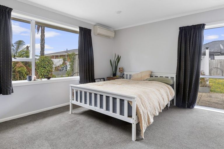 Photo of property in 11 Te Hatepe Avenue, Taupo, 3330