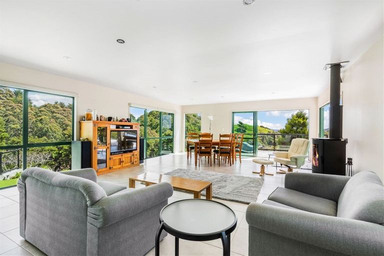 Photo of property in 1559 Pataua Road North, Pataua North, Whangarei, 0175