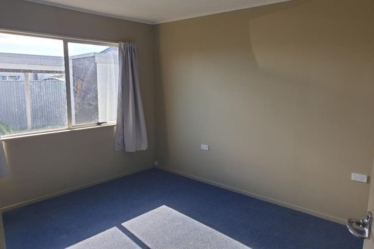 Photo of property in 1/36 Shortland Street, Tamatea, Napier, 4112