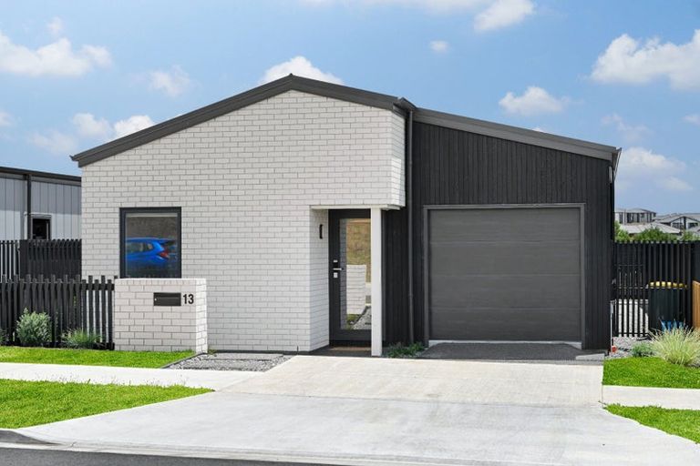 Photo of property in 13 Anurangi Rise, Peacocke, Hamilton, 3206