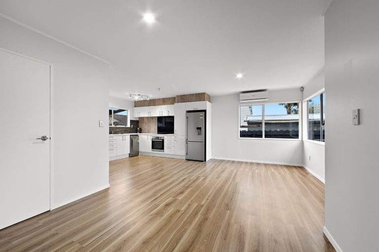 Photo of property in 2/148 Settlement Road, Papakura, 2110