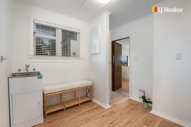 Photo of property in 6 Smith Street, Balclutha, 9230