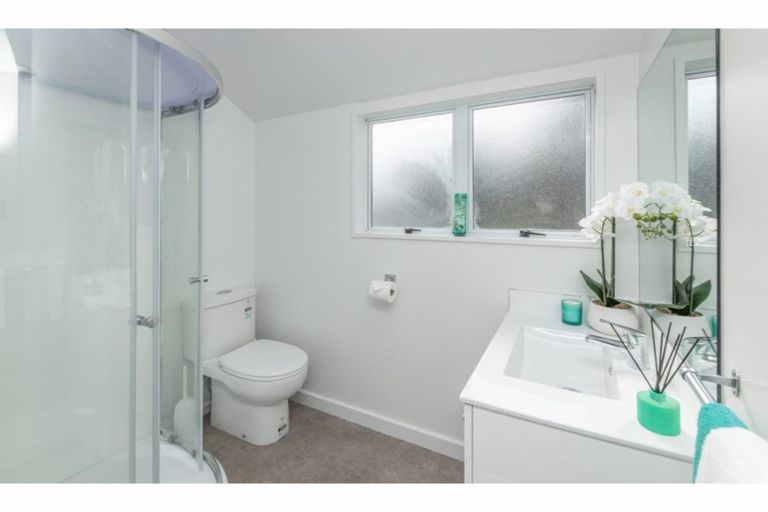 Photo of property in 1/115 Waltham Road, Sydenham, Christchurch, 8023