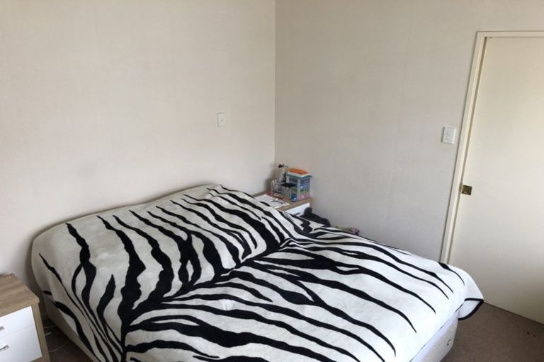 Photo of property in 42 Medvale Avenue, Flat Bush, Auckland, 2019