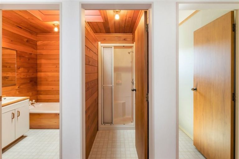 Photo of property in 34 Lakewood Avenue, Churton Park, Wellington, 6037