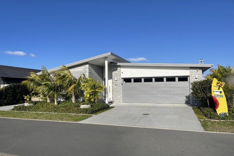 Photo of property in 29 Saddlers Way, Papamoa, 3118