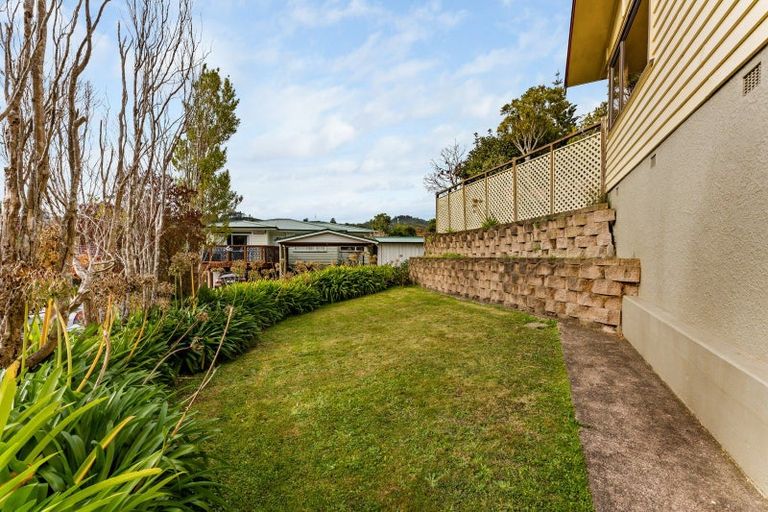 Photo of property in 59 Holborn Drive, Stokes Valley, Lower Hutt, 5019