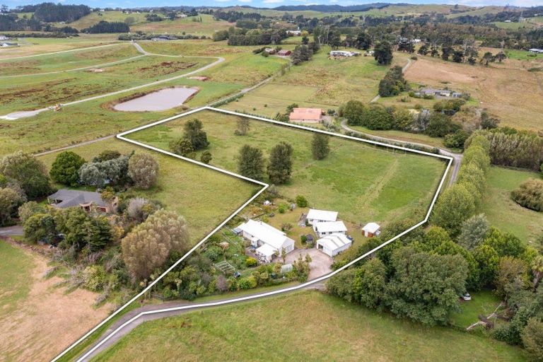 Photo of property in 220 Postman Road, Dairy Flat, Albany, 0794