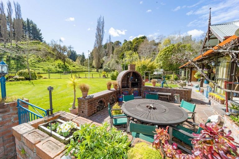 Photo of property in 33 Durie Vale Road, Durie Hill, Whanganui, 4500
