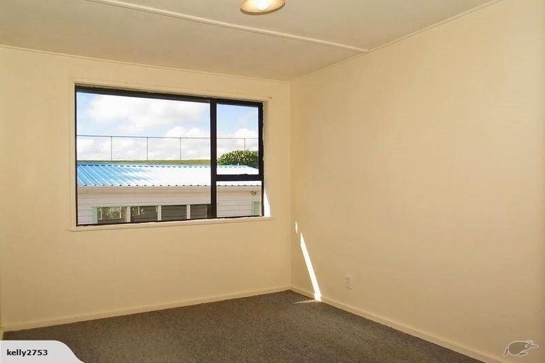 Photo of property in 25 Bannister Avenue, Johnsonville, Wellington, 6037