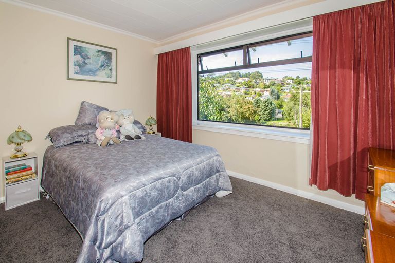 Photo of property in 16 Severn Street, Green Island, Dunedin, 9018