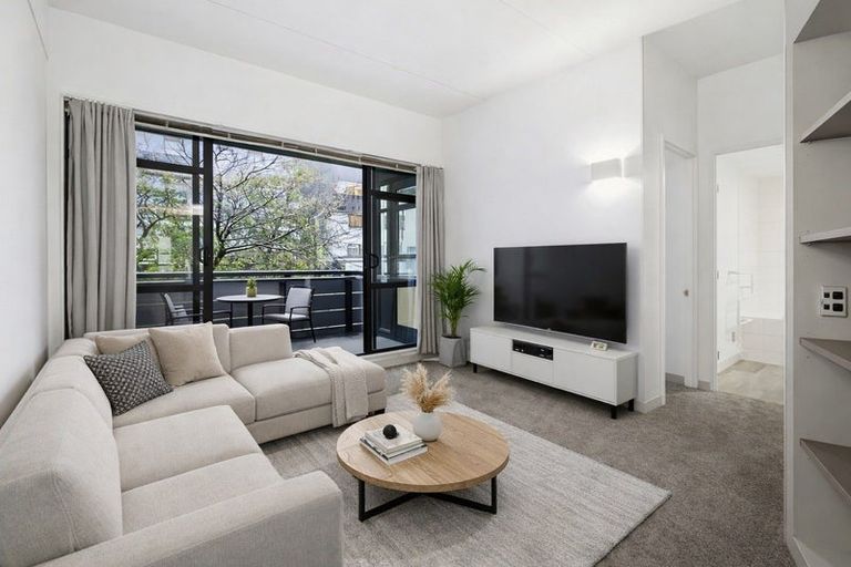Photo of property in Gerondis Bldg Apartments, 201/60 Willis Street, Wellington Central, Wellington, 6011