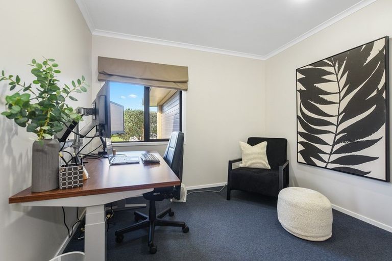 Photo of property in 2 Acton Vale, Rototuna North, Hamilton, 3210